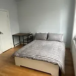 Studio Zone 2